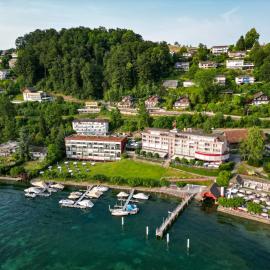 HERMITAGE Lake Lucerne - Beach Club & Lifestyle Hotel, готель у Люцерні