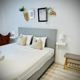 Cozy Place to Stay -Self check in 24h, Hotel in Reşiţa