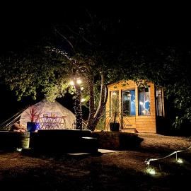 Domaine la Madeleine - Hébergement insolite, hotel di Aubagne
