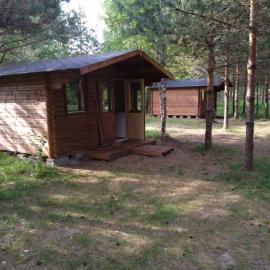 Домик на Чудском озере โรงแรมในKatase