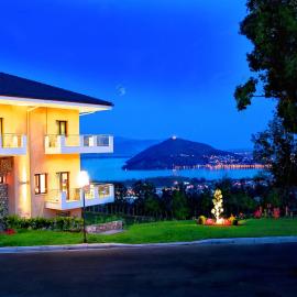 Enastron View Hotel, hotel v mestu Kastoria