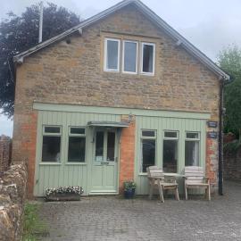 Mallows Annexe