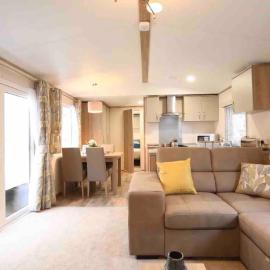 Rohannah Luxe Coastal Escape, Cooper Beach East Mersea