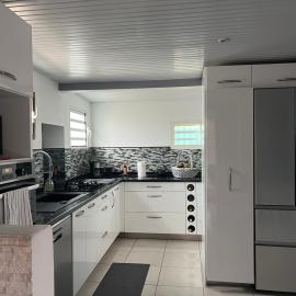 Charmante Villa, kaz’ AA.Liyah, ξενοδοχείο στο Pointe-à-Pitre