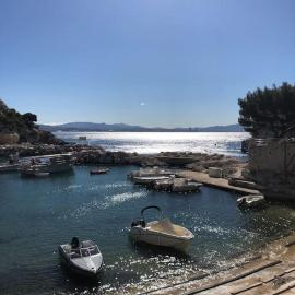 La Villa de Niolon au coeur de la calanque vue mer, Hotel in Le Rove