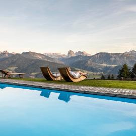 Granpanorama Wellnesshotel Sambergerhof Superior, hotel u gradu 'Villandro'
