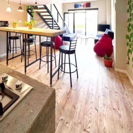 Batroun Loft Guest House، فندق في البترون
