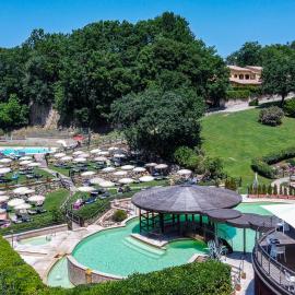 Terme Di Sorano Resort、ソラーノのホテル