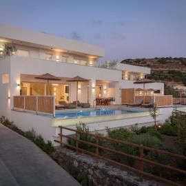 Kommosunset Villas, ξενοδοχείο στα Πιτσίδια