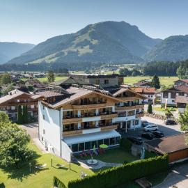 Hotel Waidachhof โรงแรมในเคิสเซน