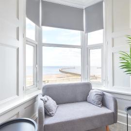 5 Roker Terrace - Seaview Apartments, hotel in Sunderland