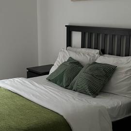 ‪Luxury One Bed Apt w/Balcony in Cantonment