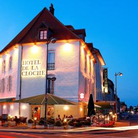 Hôtel de La Cloche, hotell i Dole