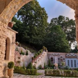 Amrots Deghceni - Boutique Castle Stay