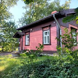 Sallimeister Linda külalistemaja., hotel di Haapsalu