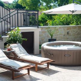 House Bany, hotel in Skradin