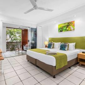 Palm Cove Treetop Spa Retreat