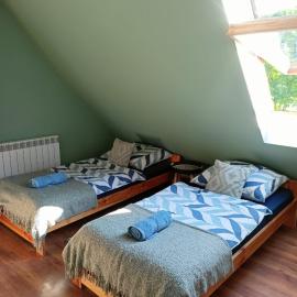 Świerkowe Siedlisko pokoje gościnne, hotel u gradu Vengoževo
