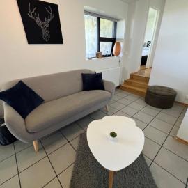 Apartment - Fíflholt, khách sạn ở Hvolsvöllur