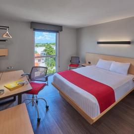 City Express by Marriott Merida, hotel di Merida