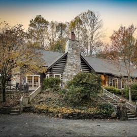 Snowbird Mountain Lodge - All-Inclusive Adventure, hotel a Robbinsville
