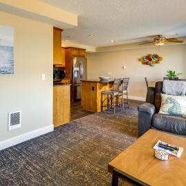 Rockaway Beach Vacation Rental Near Beach Access!, Hotel in Rockaway Beach