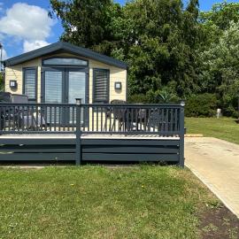Cosy & Modern Cabin In Heart of Northumberland, hotel in Swarland