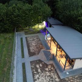Famous Chalet Dragomirna, hotel in Dragomirna