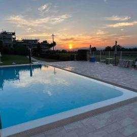 Timetofreedom Oasis of Wine and Relax, Hotel in Ponti Sul Mincio