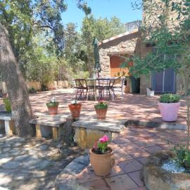 Casa Rural Viñas Perdidas, khách sạn ở Béjar