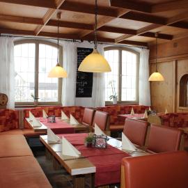 Ristorante Pizzeria Pension Taormina, hotell sihtkohas Roßhaupten