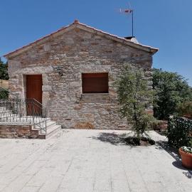 LÍRIOS DA GRANJA - CASA DE CAMPO
