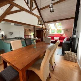 Martin-Pêcheur prox. Settons、Alligny-en-Morvanのホテル
