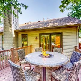 Dog-Friendly Yard! Family Retreat in Fort Wayne