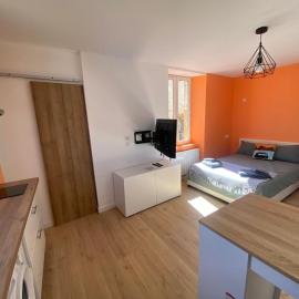 studio cosy hypercentre #01, Hotel in Mont-de-Marsan