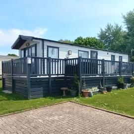 Ned's Place, Seal Bay Resort