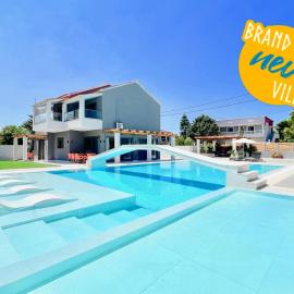 Villa Cielo with private pool in Canal D'Amour by DadoVillas