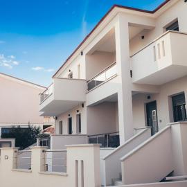 RAFKON Luxury Apartments - Myrina, hotel in Myrina