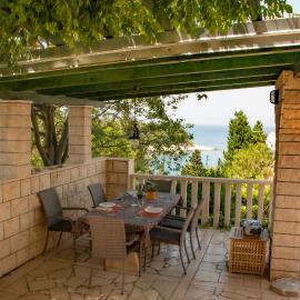 Barkadela, hotel a Splitska