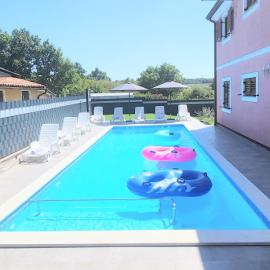 Apartmani Radmila, hotel en Nova Vas