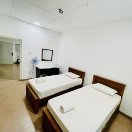 The Colombo Home