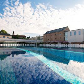 Hotel Castello & Thermal Spa Siklós, hotelli kohteessa Siklós