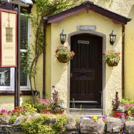 The Cottage - Room Only، فندق في ويندرمير