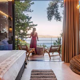 Rizes Sea View Suite, hotel a Katávolos