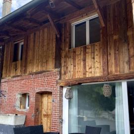 triplex dans une ferme rénovée, Hotel in Gals