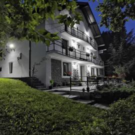 Craita, hotel en Căpăţîneni-Ungureni