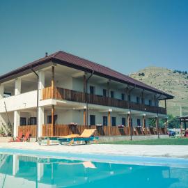 Pensiunea La nenea Iancu, hotel Greciben