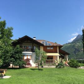 Feldererhof โรงแรมในปอสตาล