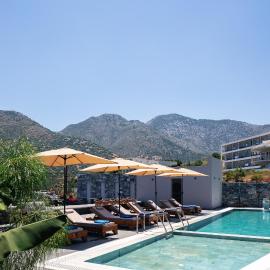 Isla Villas & Suites, hótel í Balíon