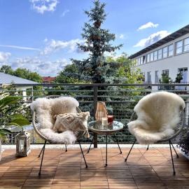BALI HOME Stylische Wohnung mit Terrasse, hotel u gradu 'Schönefeld'